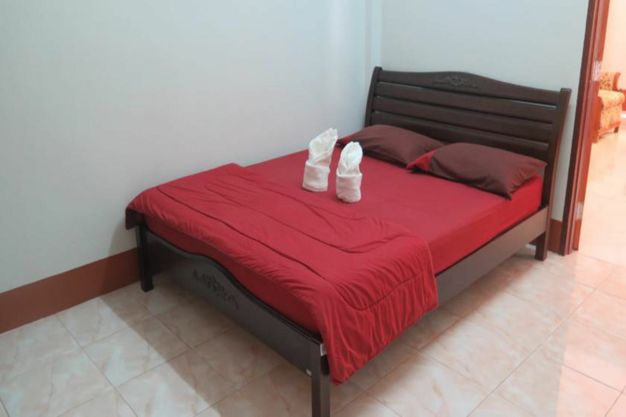 Nadpob Mansion Hotel Surat Thani Exterior foto